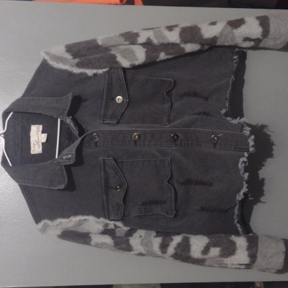 Vintage Havana Grey Denim Jacket With Camo Sleeves size small - Picture 1 of 8